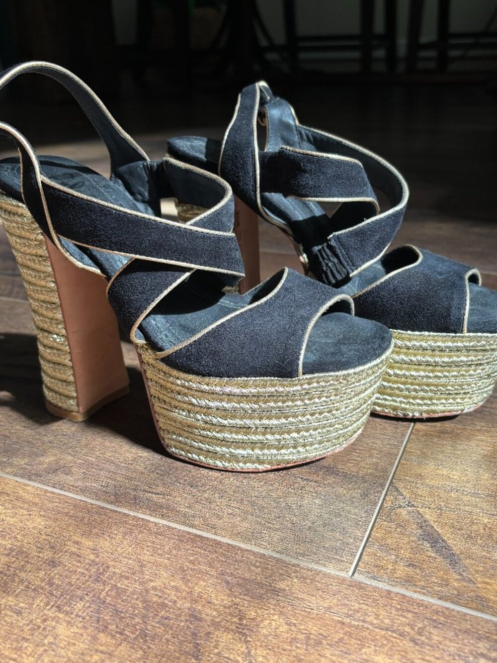 Alice + Olivia rope high-platform collection
